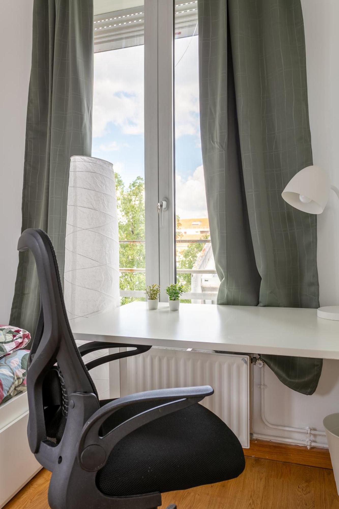Апартаменти Parisian Penthouse With Large Terrasse П'єррфітт-сюр-Сен Екстер'єр фото